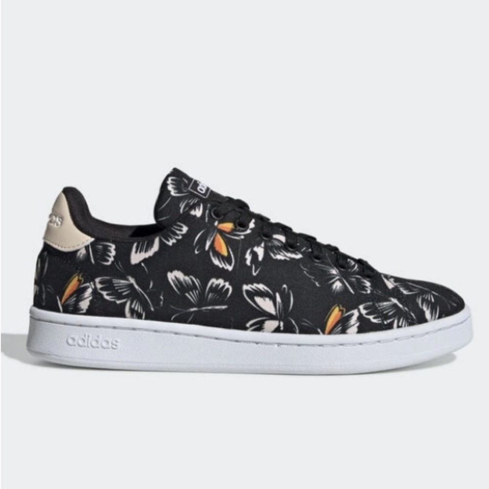 adidas FARM Rio Advantage
EF0133